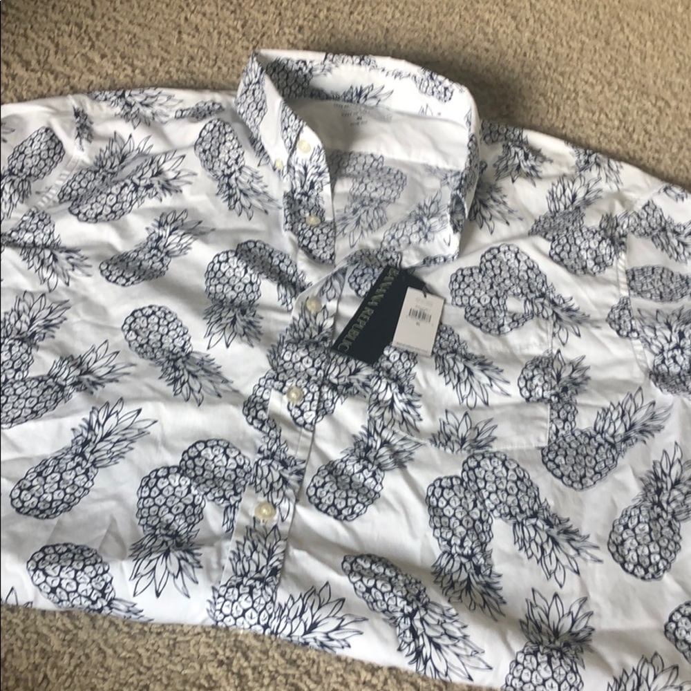 Banana Republic Slim Fit Button Down
